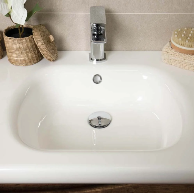 Montana 600mm Wall Hung Vanity Unit in Gloss White & Link Resin Basin