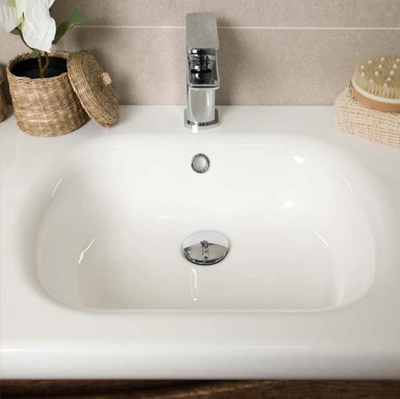 Montana 600mm Wall Hung Vanity Unit in Gloss White & Link Resin Basin